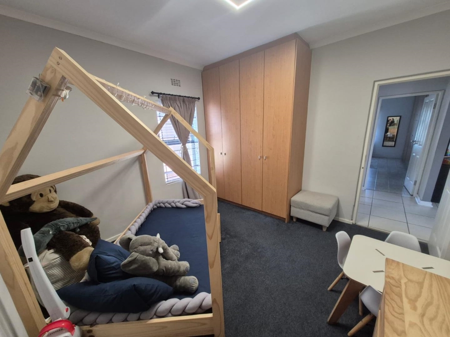 3 Bedroom Property for Sale in Plattekloof Western Cape